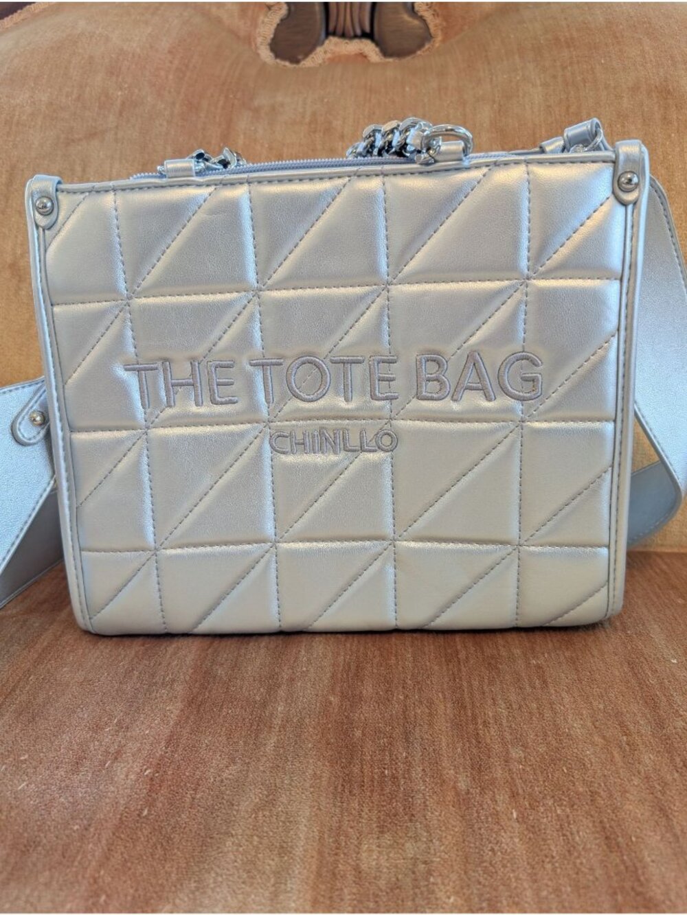 Chinllo Silver Quilted Tote Bag NWOT Strap Chain Detail 10x9x5 Indie